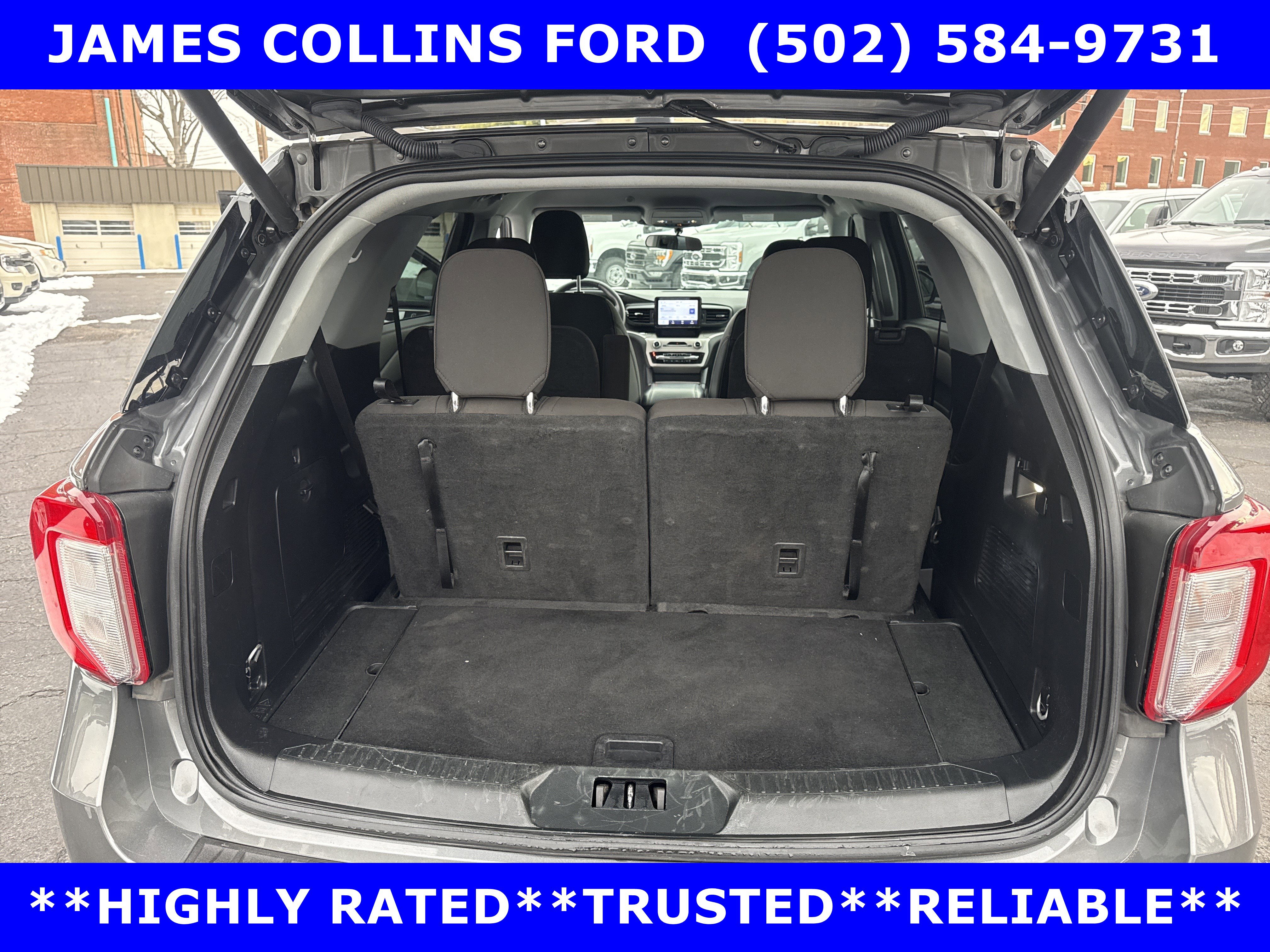 Certified 2023 Ford Explorer XLT RWD image 16