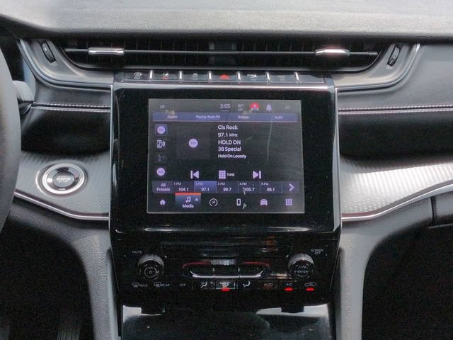 Used 2024 Jeep Grand Cherokee L Laredo RWD image 22