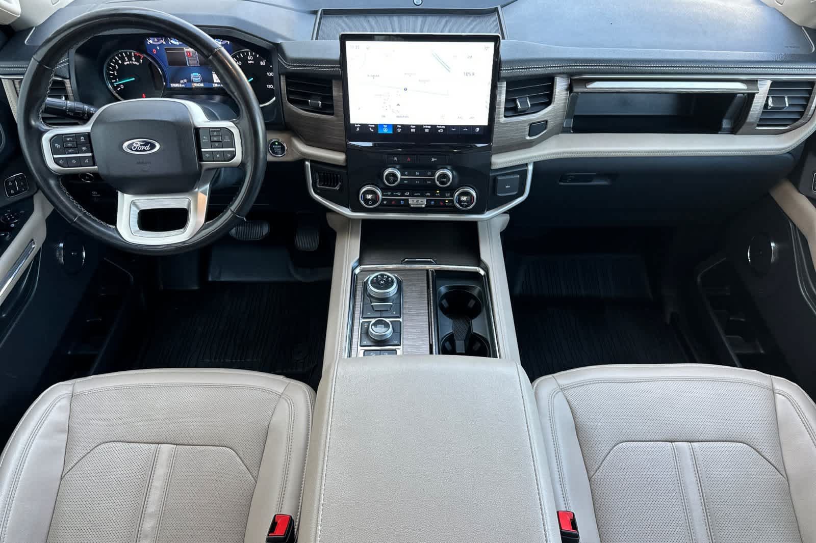 Certified 2024 Ford Expedition Limited AWD/4WD image 3