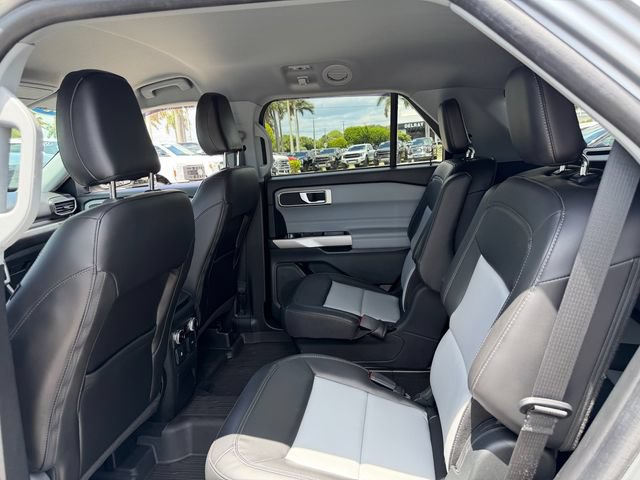 Certified 2023 Ford Explorer XLT w/ Equipment Group 202A RWD image 12