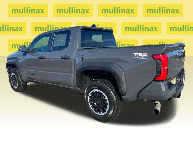 Used 2024 Toyota Tacoma TRD Off-Road AWD/4WD image 11