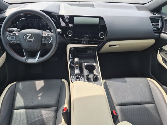 Used 2024 Lexus NX 250 FWD w/ Towing Package (2000 Lbs) image 29