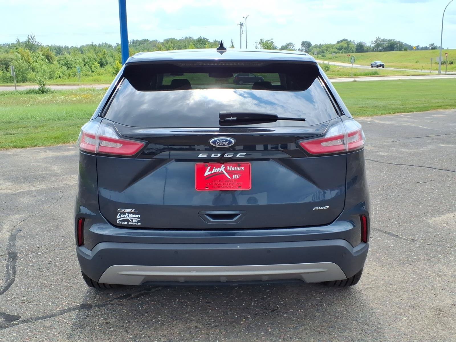 Certified 2024 Ford Edge SEL AWD/4WD image 4