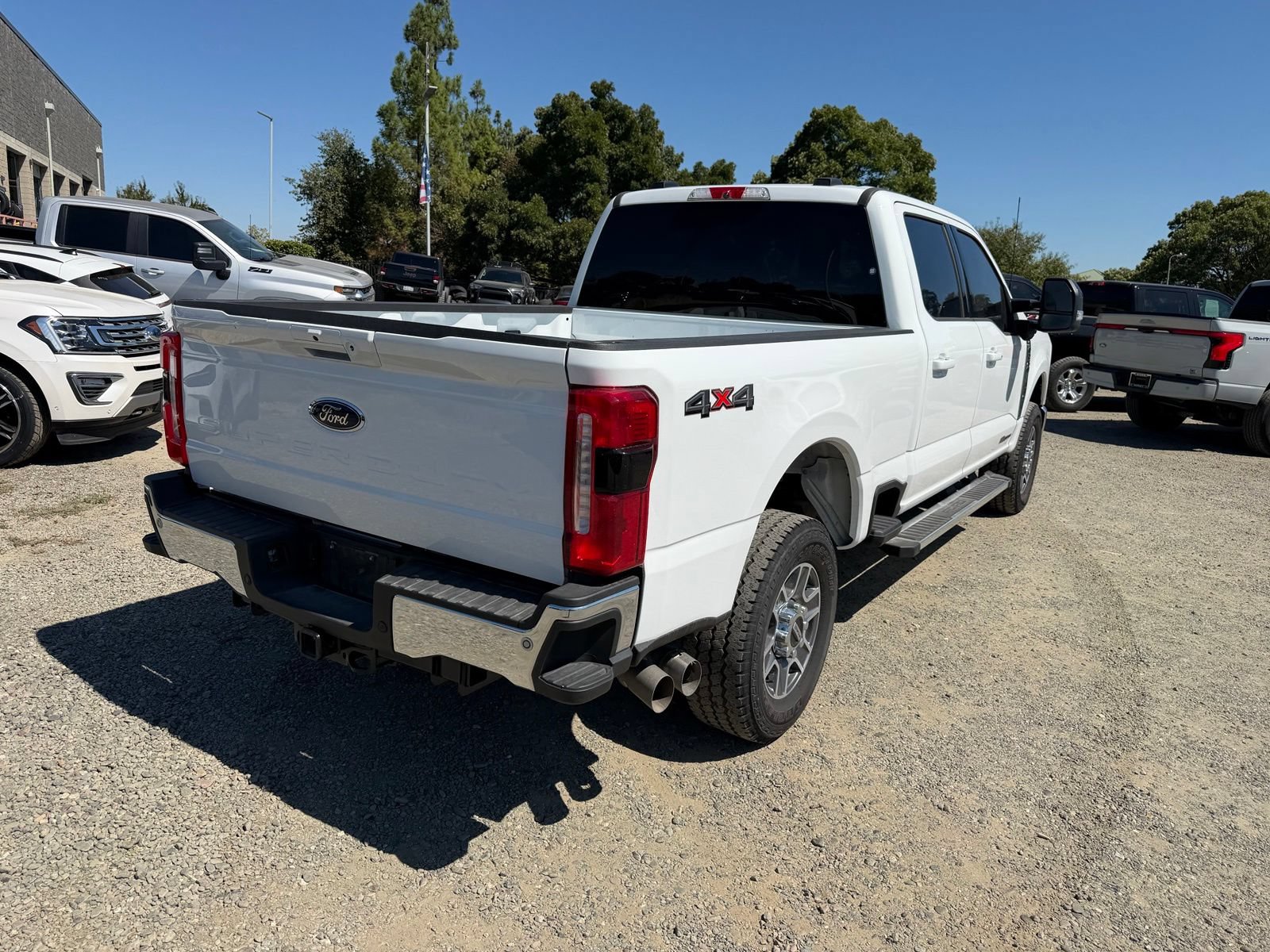 Certified 2025 Ford F250 Lariat AWD/4WD image 5
