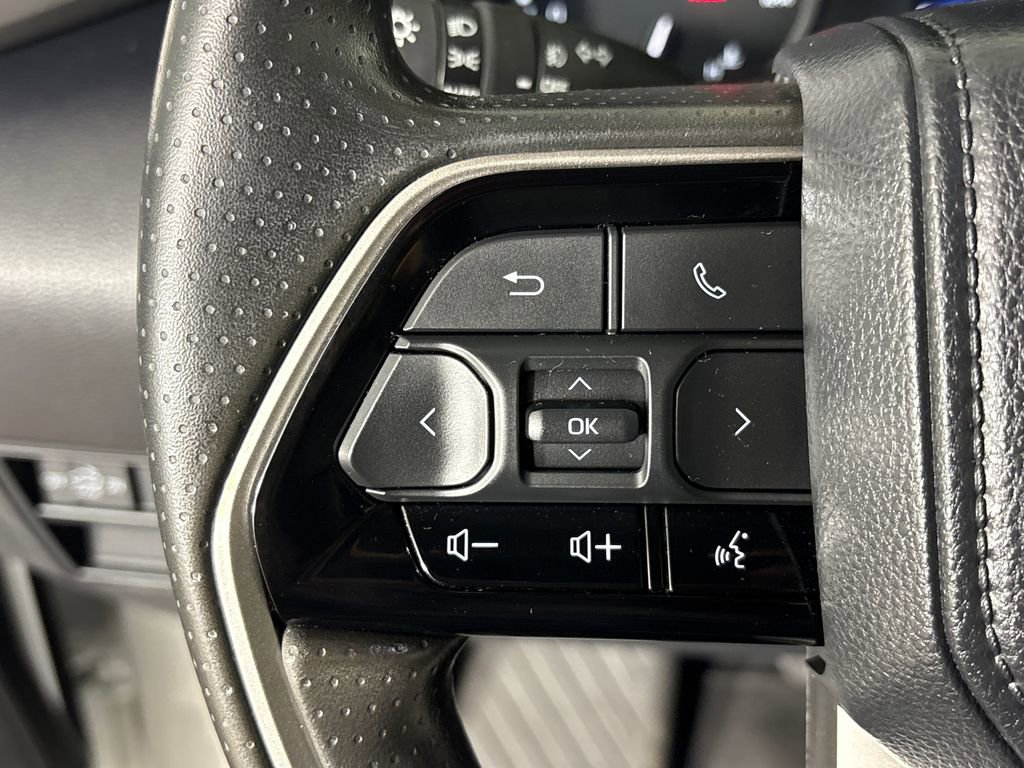 Used 2024 Toyota Tundra SR5 w/ SR5 Convenience Package AWD/4WD image 17