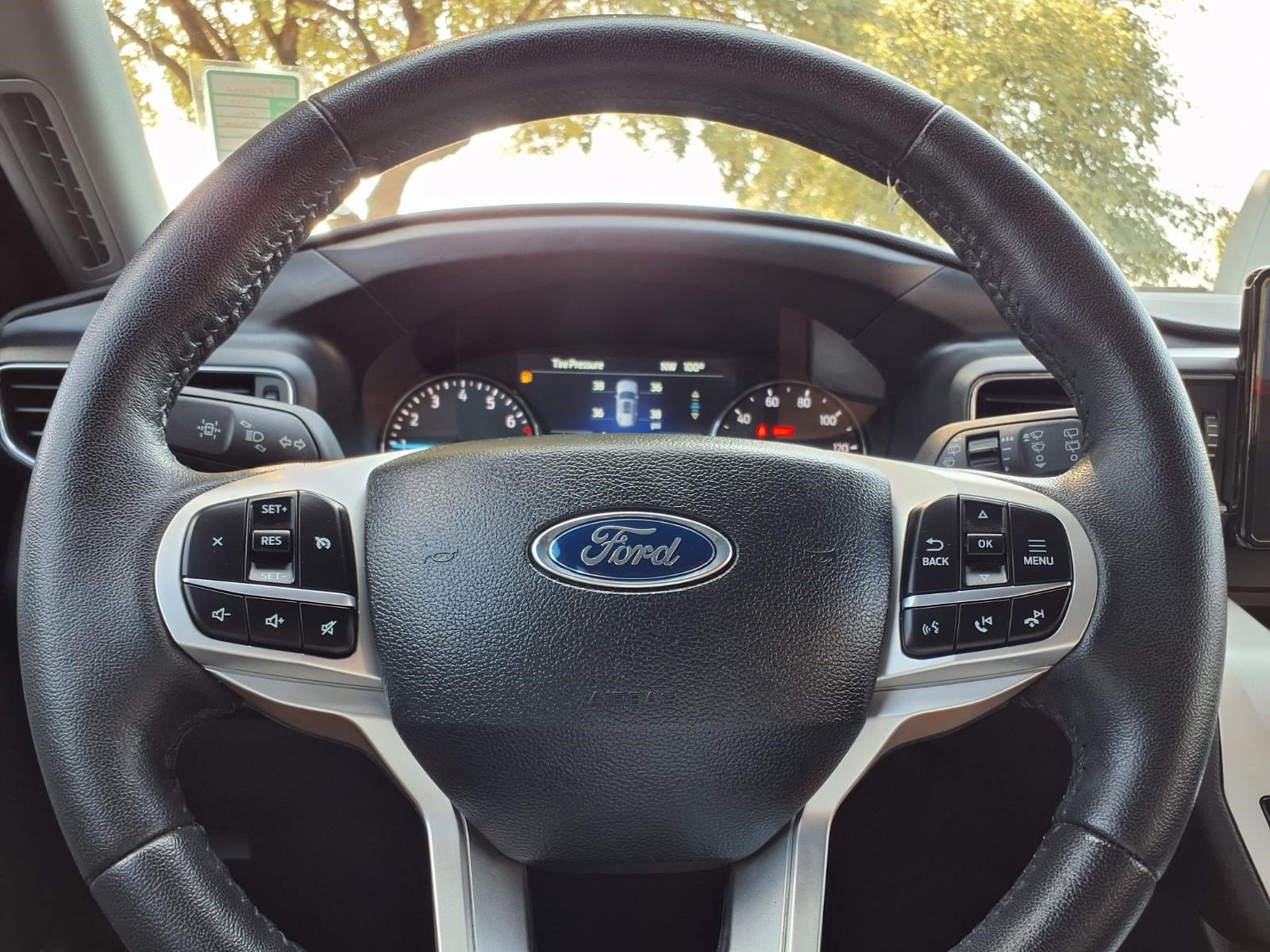 Certified 2023 Ford Explorer XLT w/ Equipment Group 202A RWD image 24
