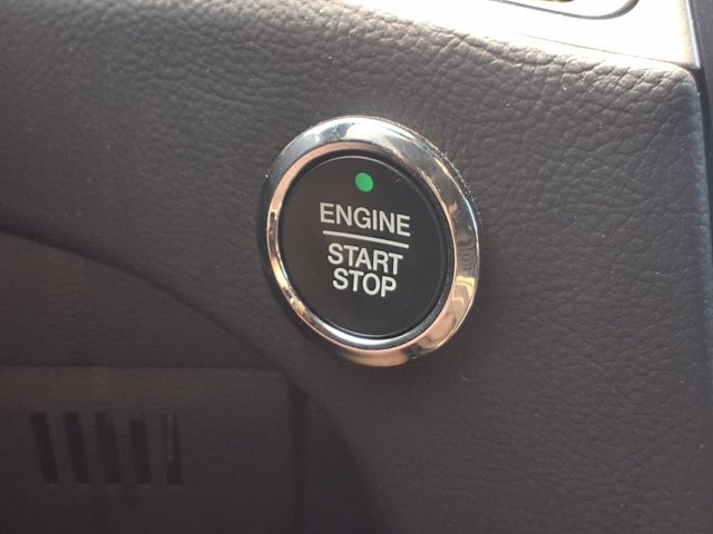 Certified 2024 Ford Edge ST-Line AWD/4WD image 12