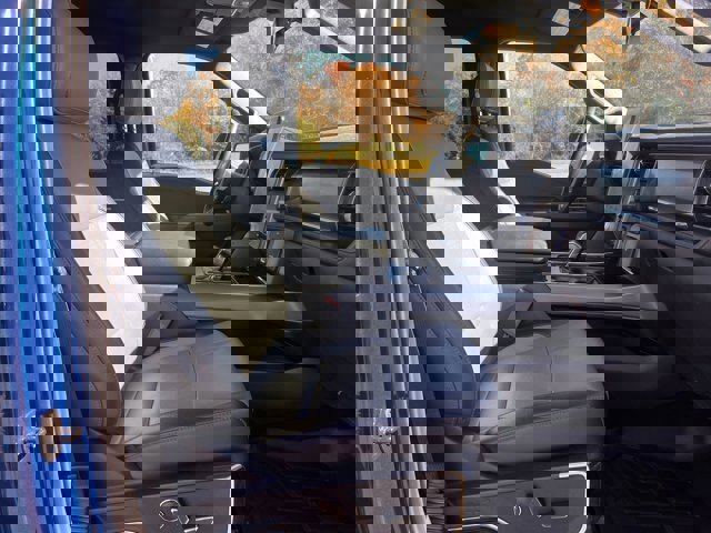 Certified 2022 Ford F150 Lightning Lariat w/ Max Trailer Tow Package image 36