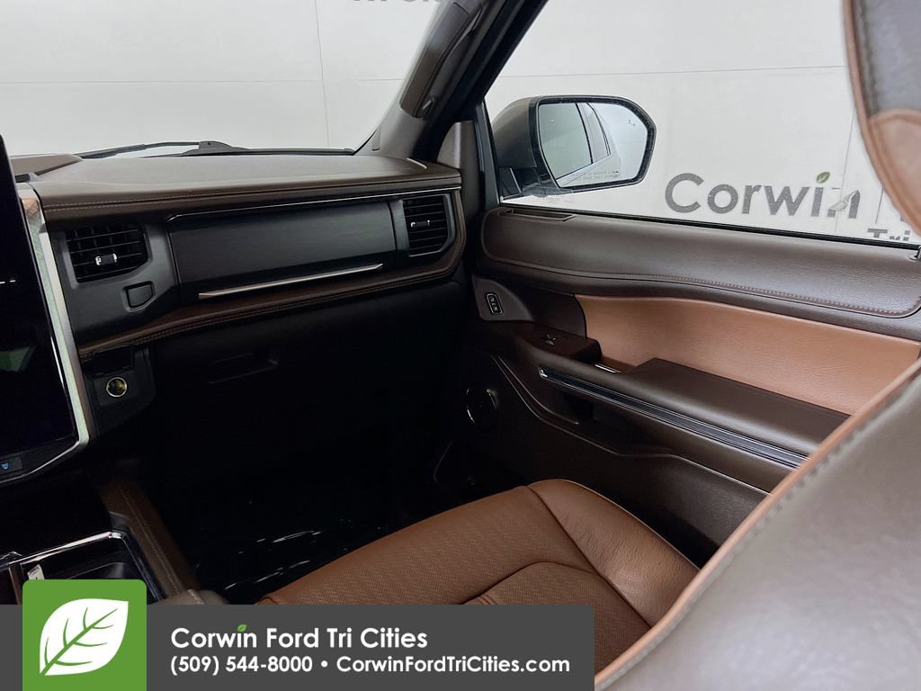 Certified 2024 Ford Expedition Max King Ranch AWD/4WD image 36