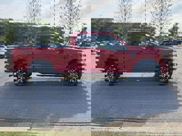 Certified 2022 Ford F150 XL w/ STX Appearance Package image 6