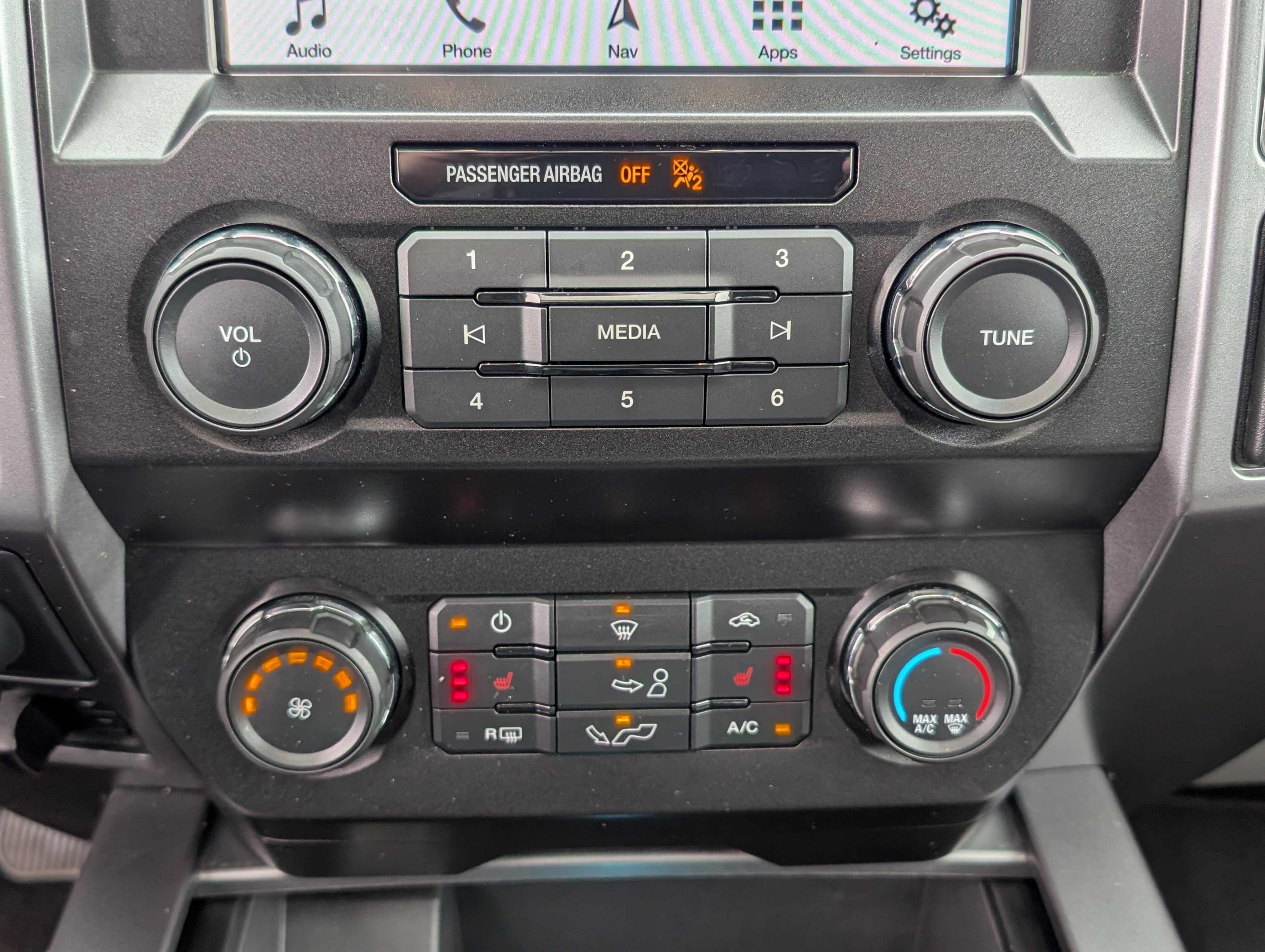 Certified 2019 Ford F150 XLT w/ Equipment Group 302A Luxury image 22