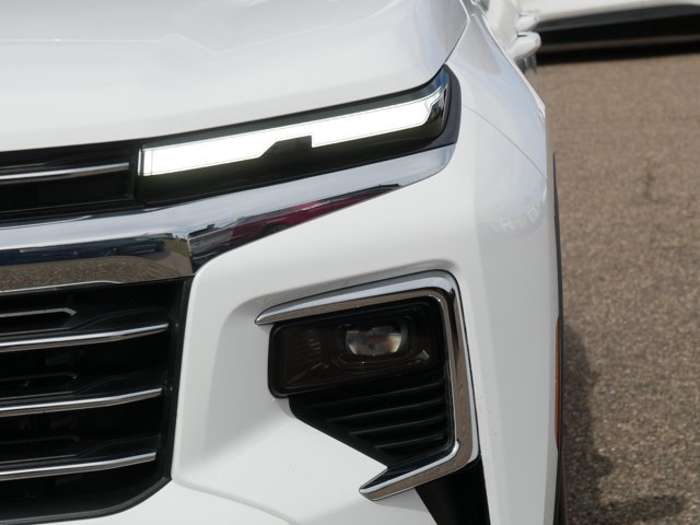Used 2026 Chevrolet Traverse LT AWD/4WD image 10