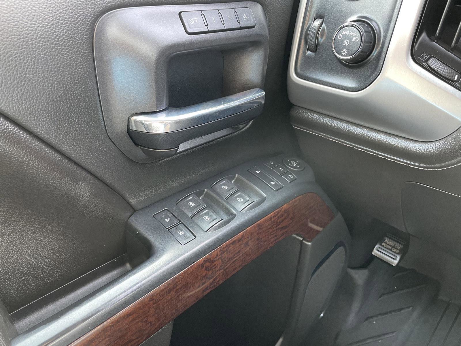 Used 2017 GMC Sierra 1500 SLT AWD/4WD image 28