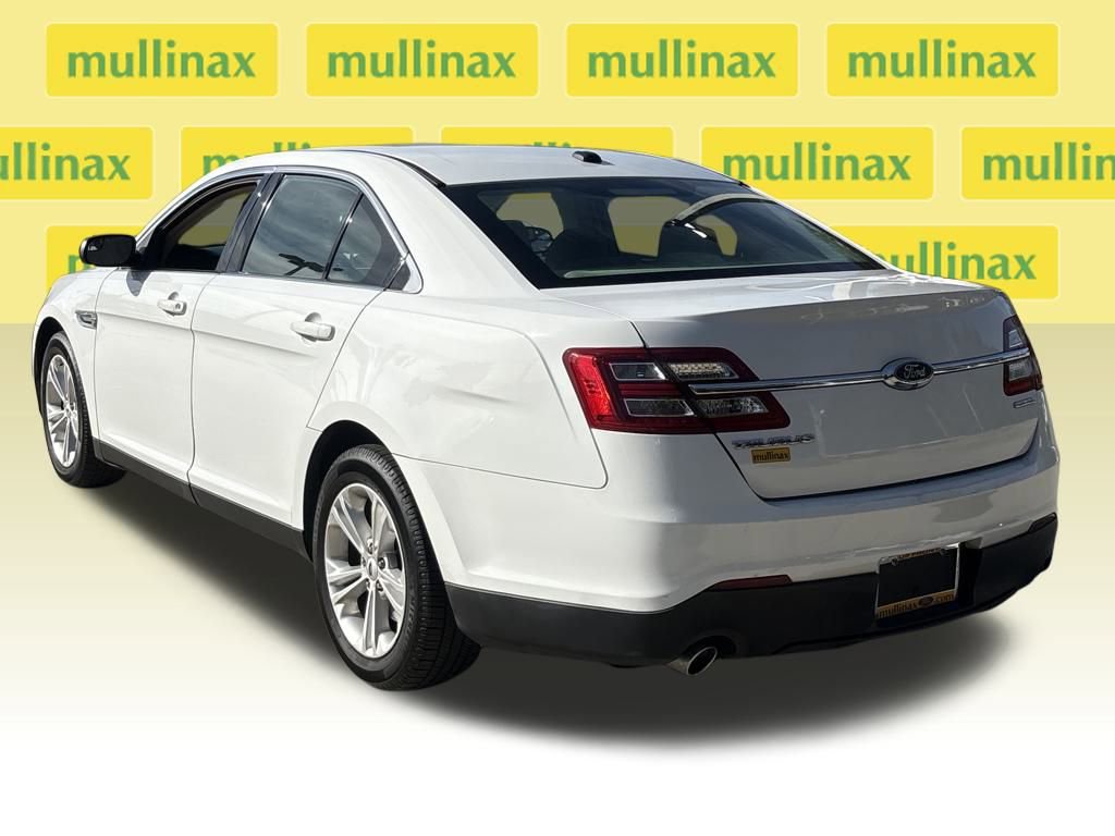 Certified 2017 Ford Taurus SE image 9