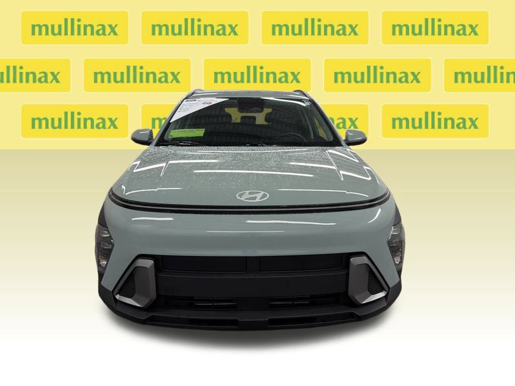 Used 2025 Hyundai Kona SEL image 8