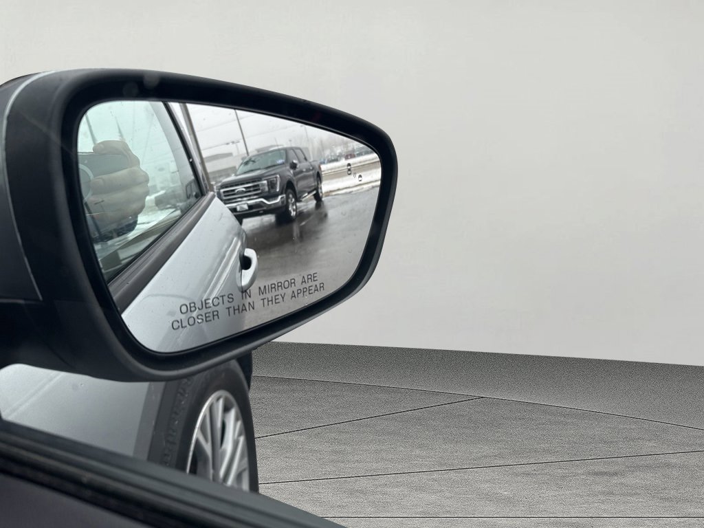 Certified 2022 Ford Escape SEL image 10