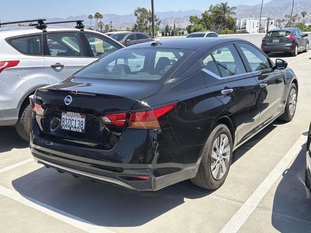 Used 2020 Nissan Altima 2.5 S FWD image 12