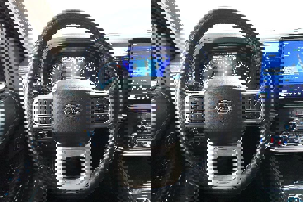 Certified 2023 Ford Expedition Max XLT image 11