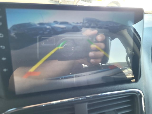 Used 2017 Dodge Grand Caravan SXT FWD image 16