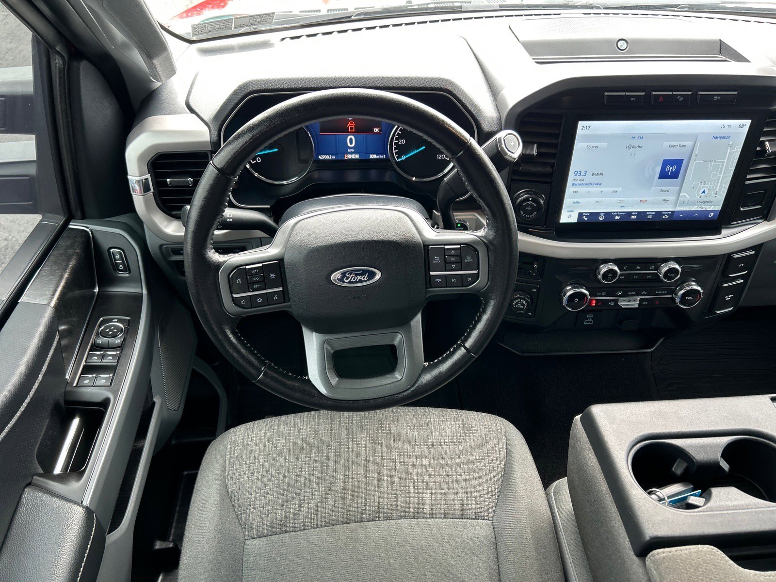 Certified 2022 Ford F150 XLT w/ Equipment Group 302A High image 2