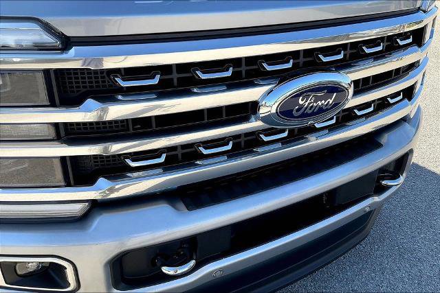 Certified 2024 Ford F250 Platinum w/ FX4 Off-Road Package image 34