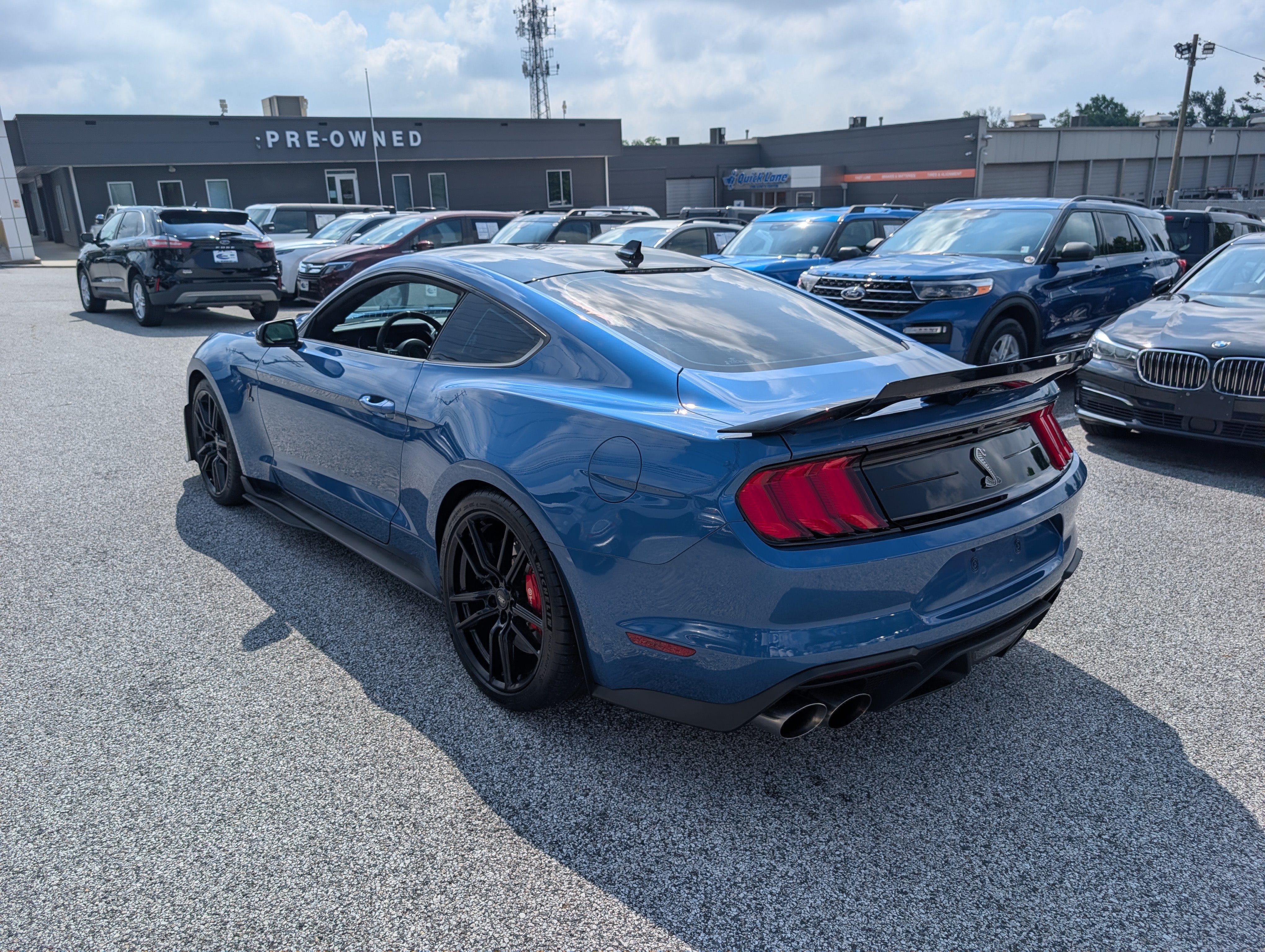 Certified 2021 Ford Mustang Shelby GT500 w/ Technology Package RWD image 5