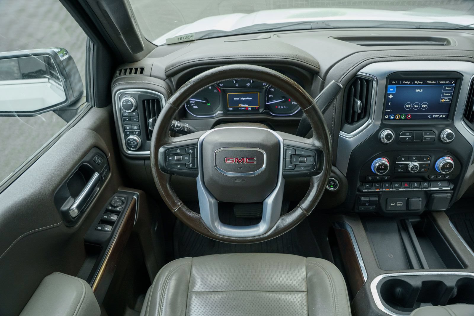 Used 2020 GMC Sierra 1500 SLT w/ SLT Premium Plus Package AWD/4WD image 32