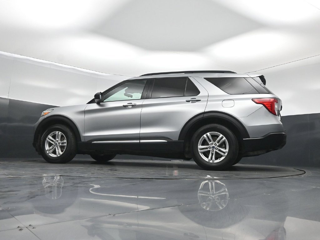Certified 2020 Ford Explorer XLT RWD image 51