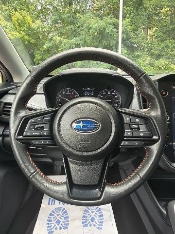 Used 2024 Subaru Crosstrek 2.5i Limited AWD/4WD image 33