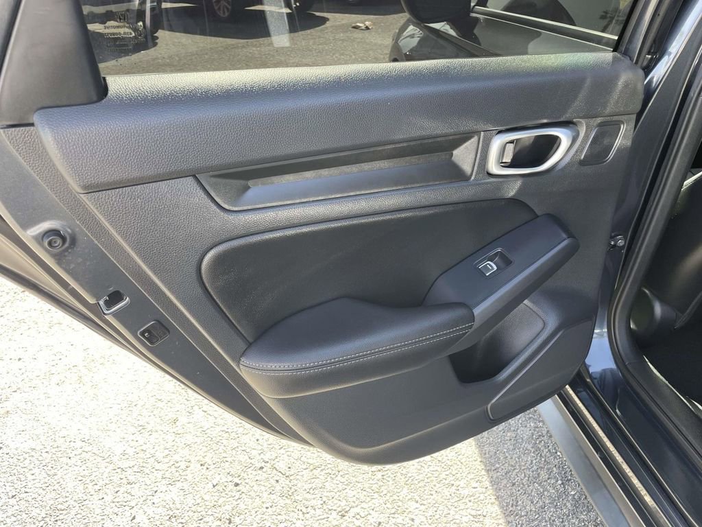 Used 2023 Honda Civic EX-L image 19