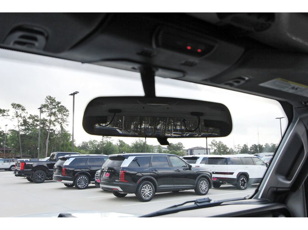 Used 2022 Jeep Wrangler Willys image 20