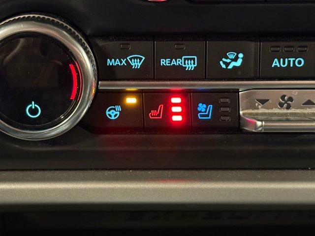 Certified 2024 Ford Expedition XLT image 29