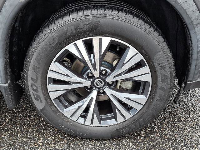 Used 2021 Nissan Rogue SV w/ Premium Package AWD/4WD image 8