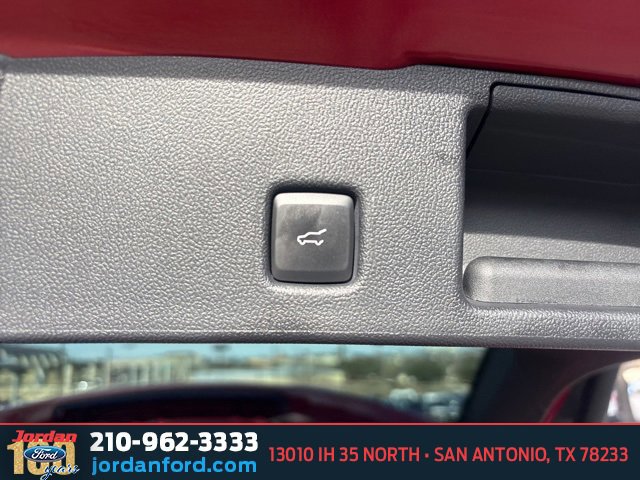 Certified 2022 Ford Escape SE w/ Convenience Package image 13