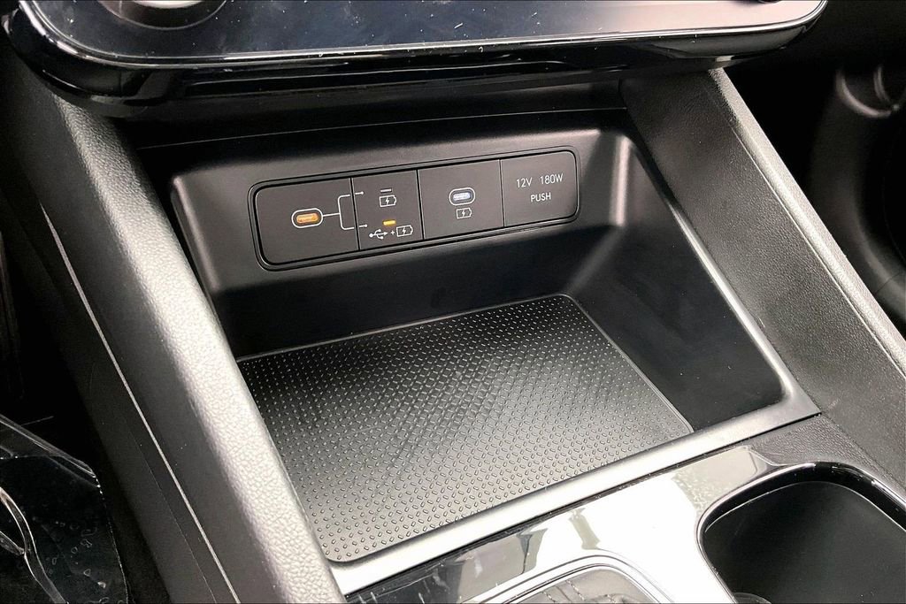 Used 2025 Hyundai Santa Cruz SEL FWD image 33