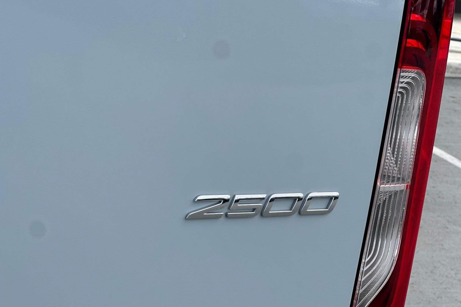 Used 2023 Mercedes-Benz Sprinter 2500 image 26