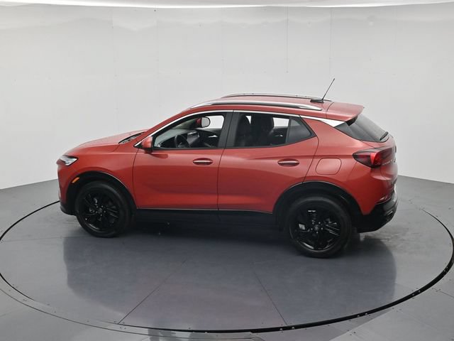Used 2024 Buick Encore GX Sport Touring FWD image 45