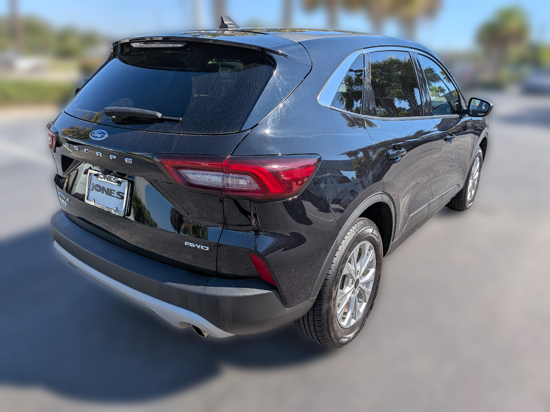 Certified 2024 Ford Escape Active AWD/4WD image 4