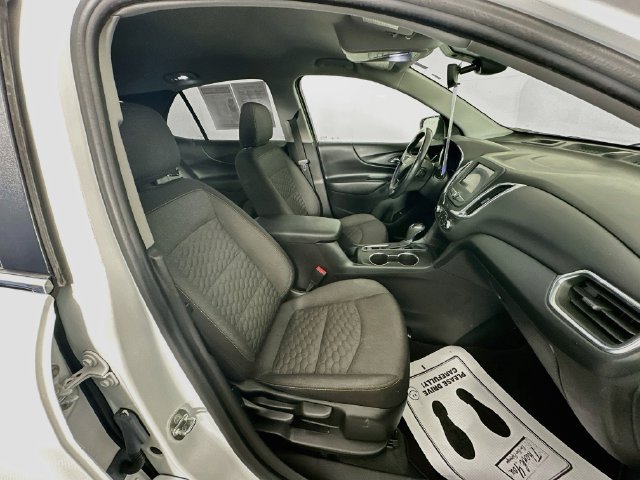 Used 2021 Chevrolet Equinox LT FWD image 32