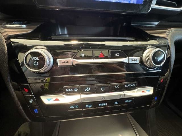 Certified 2022 Ford Explorer Limited image 11