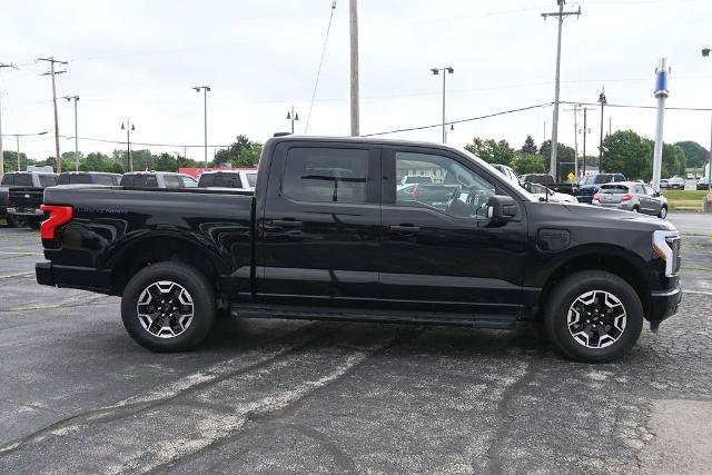 Certified 2022 Ford F150 Lightning XLT w/ Tow Technology Package AWD/4WD image 8