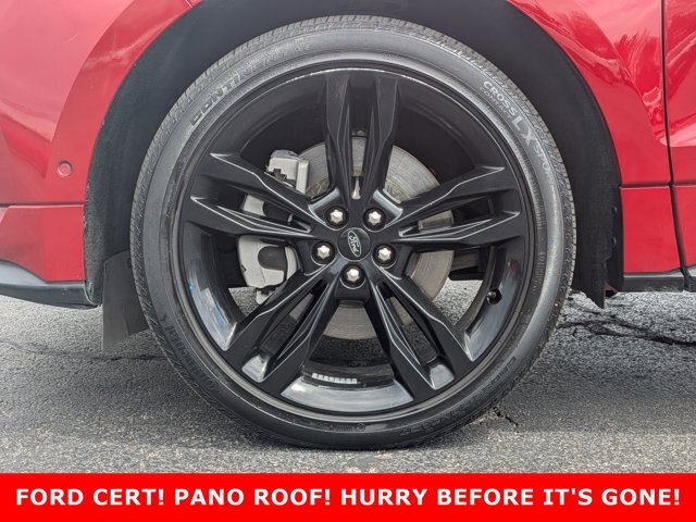 Certified 2024 Ford Edge ST w/ Equipment Group 401A AWD/4WD image 9