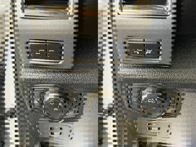 Certified 2017 Ford F150 Raptor w/ Equipment Group 802A Luxury image 16