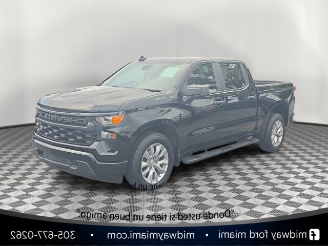 Used 2023 Chevrolet Silverado 1500 Custom RWD image 3