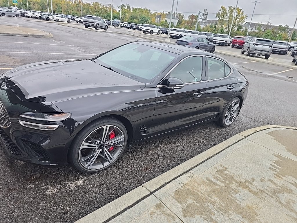 Used 2024 Genesis G70 3.3T Advanced AWD/4WD image 2
