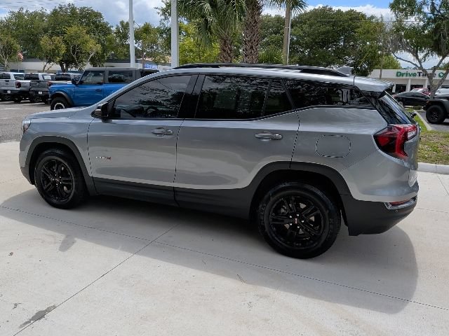 Used 2023 GMC Terrain AT4 AWD/4WD image 11