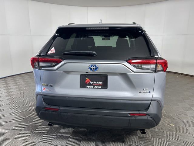 Used 2023 Toyota RAV4 LE AWD/4WD image 3