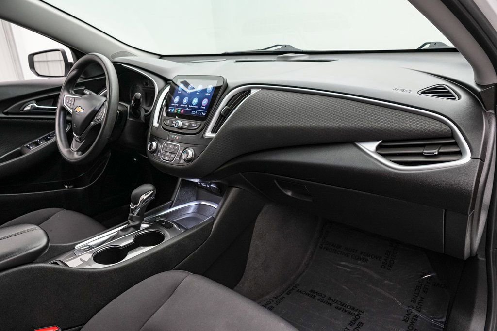 Used 2023 Chevrolet Malibu LT image 21