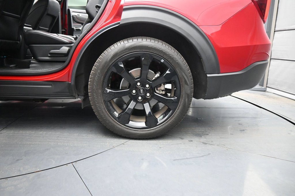 Certified 2024 Ford Explorer ST-Line w/ Class IV Trailer Tow Package RWD image 20
