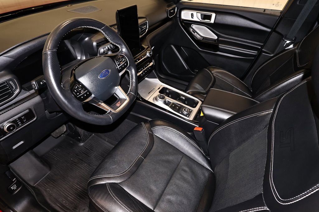 Certified 2023 Ford Explorer ST w/ Equipment Group 401A AWD/4WD image 43